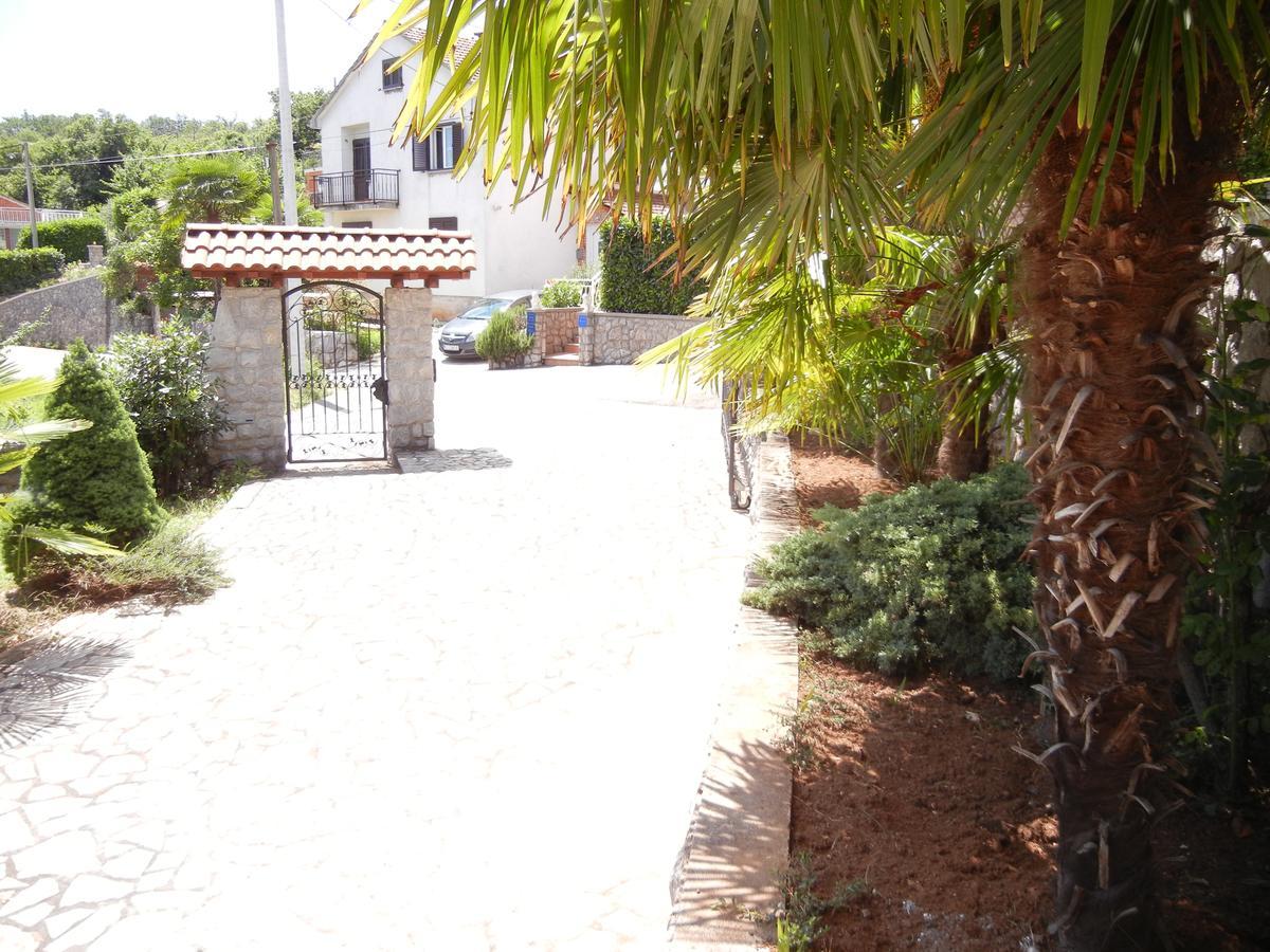 Villa Laurea 로브란 외부 사진